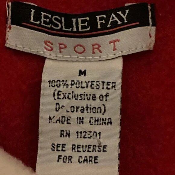 Leslie Fay Sport Ugly Christmas Xmas Vintage Sweater Red Holiday Penguin Light M - Picture 6 of 7